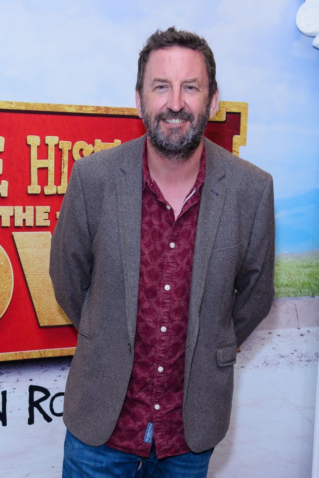 Lee Mack Self-Isolates After Being Ill For 10 Days, But Proves He Hasnt Lost His Sense Of Humour