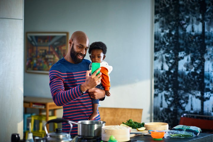 Flexibilidade e muito FaceTime é o segredo para o coparenting dar certo durante esta pandemia. 