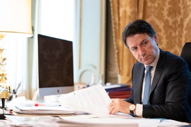 Giuseppe Conte: "400 milioni ai Comuni per il soccorso alimentare"