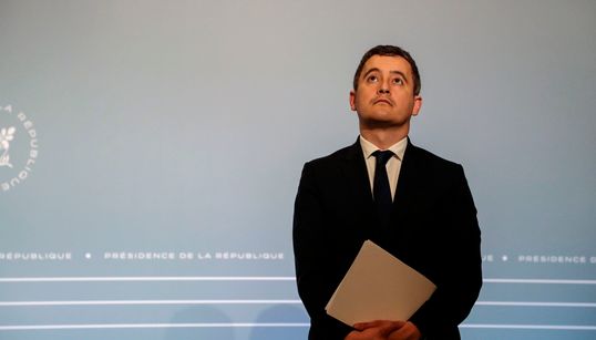 Darmanin lance un appel aux dons (et ça ne passe pas à