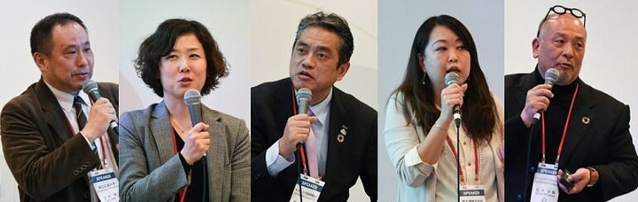 左からファシリテーターの江戸氏、パネリストの山本氏、田村氏、吉田氏、石川氏