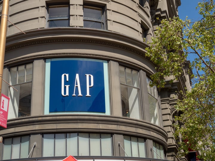This weekend, <a href="https://fave.co/2U4UPRD" target="_blank" rel="noopener noreferrer">Banana Republic</a>, <a href="https://fave.co/2ZpvhEk" target="_blank" rel="noopener noreferrer">Gap</a> and <a href="https://fave.co/2QxD2RP" target="_blank" rel="noopener noreferrer">Old Navy</a> are tied for the “top deal” title this week — each offering 50% off everything on their sites. 
