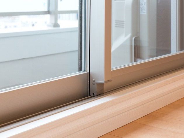 効果的なサッシの掃除方法を紹介 自宅時間を有効に使って窓をきれいに ハフポスト