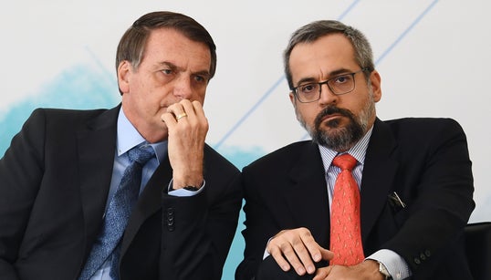 Weintraub cria embate com China, e há temor que país ignore compras do Brasil na