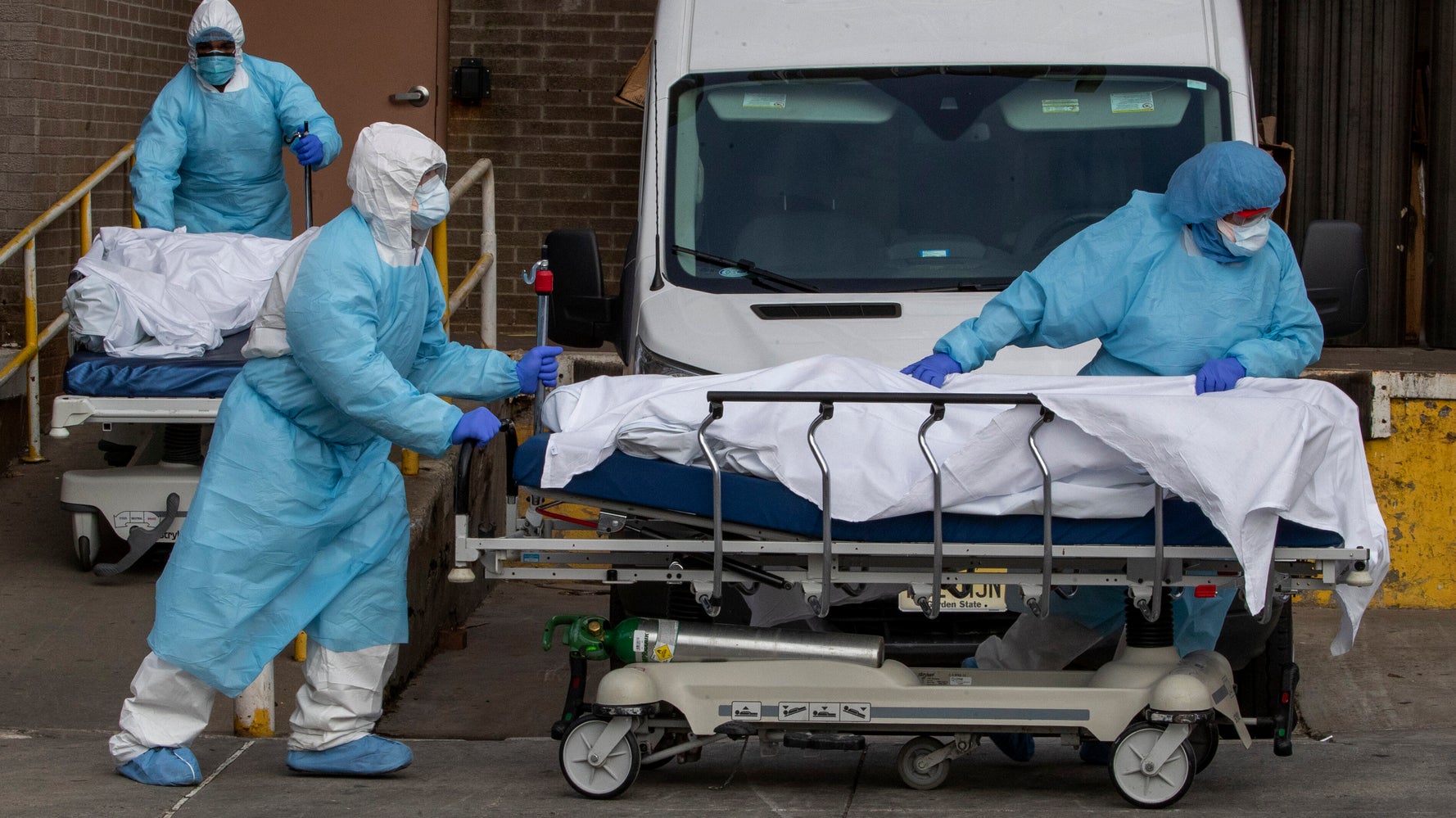 Корн мемы. Человек который сделал коронавирус. Мемы про карантин коронавирус. Человек который сделал коронавирус. Корн мемы.