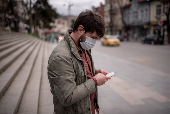 Can Recovered Coronavirus Patients Test Positive Again? 2 Social distancing and other preventive measures remain important even when a person doesn't appear to be sick.
