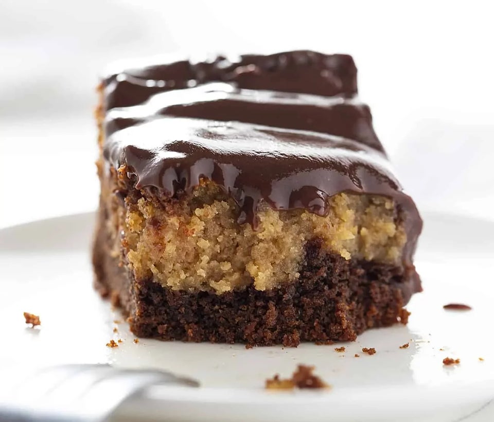 Chocolate Peanut Butter Ooey Gooey Cake