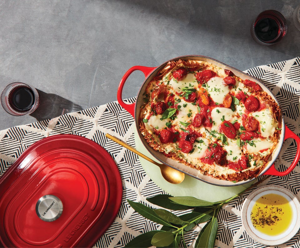 Le Creuset Just Quietly Put Several of Its Speciality Pans on Sale—Here's  What to Buy