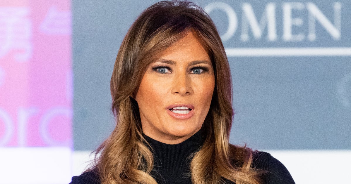 Twitter Users Point Out Problem With Melania Trump's Coronavirus Mask ...