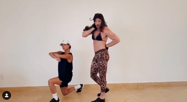 Thom Evans Serving Pussycat Dolls Choreography In Girlfriend Nicole Scherzingers Bra Is As Glorious As It Sounds