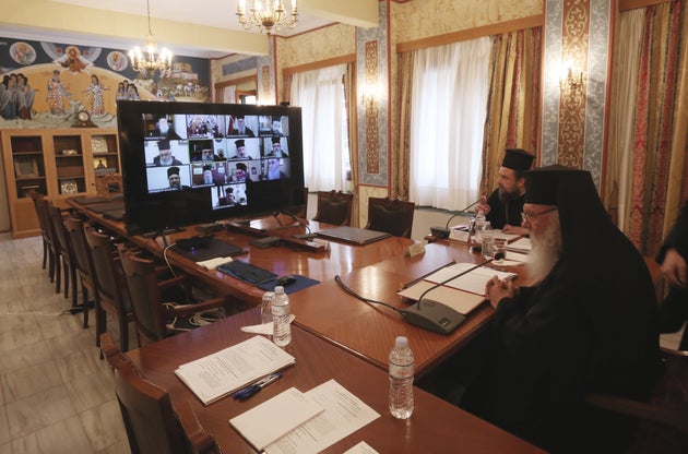 Tηλεδιάσκεψη του Αρχιεπισκόπου Ιερώνυμου με τα μέλη της Ιεράς Συνόδου