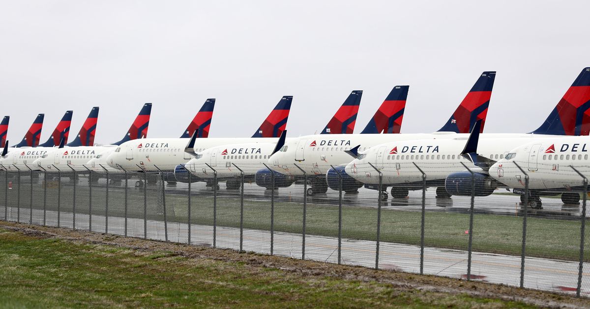 Delta Tells Sick Flight Attendants: ‘Do Not Post’ On Social Media Or ...