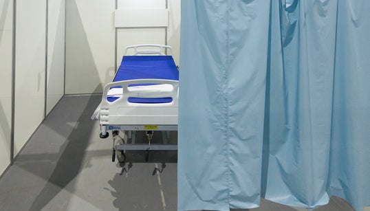 Em 10 dias, número de mortes por coronavírus mais que quadruplica no Brasil e passa de