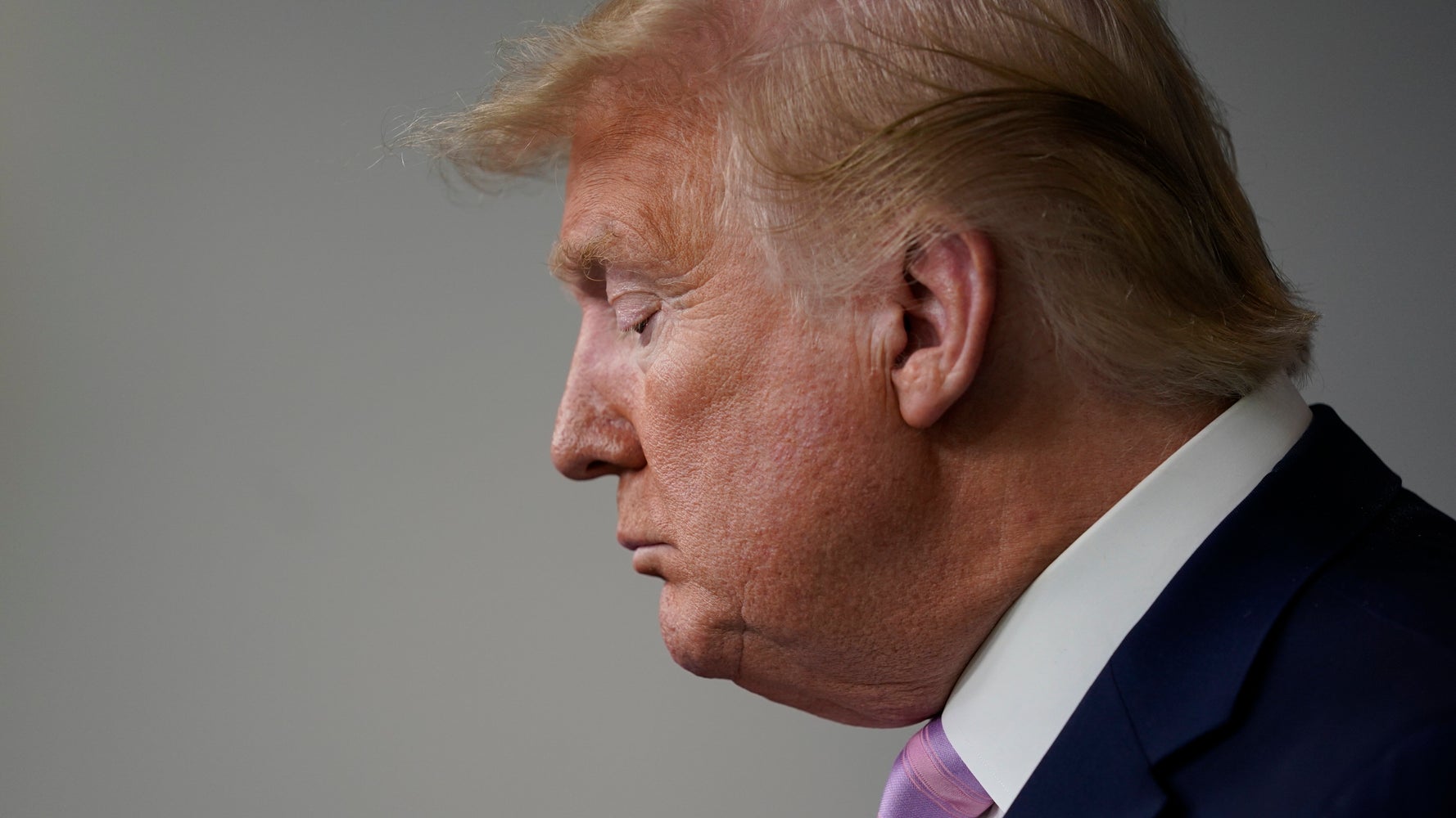 As Virus Fears Mounted, Trump Scheduled Only 9 Intelligence Briefings In January