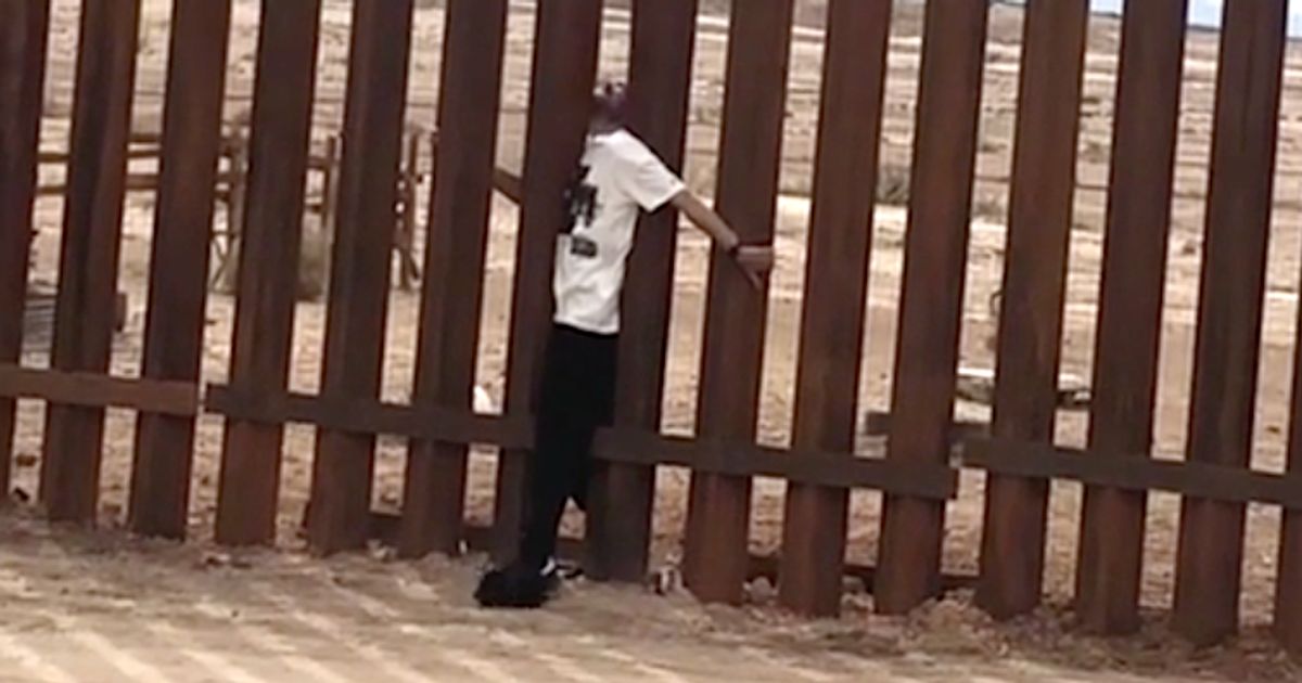 Magician Walks Through U.S.-Mexico Border Wall In 'Riskiest Stunt'