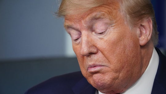 EEUU es ya el país con más muertes con coronavirus del mundo, superando a