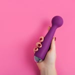 코로나19 효과 : 세계 곳곳에서 성인용품 판매량이 급증하고