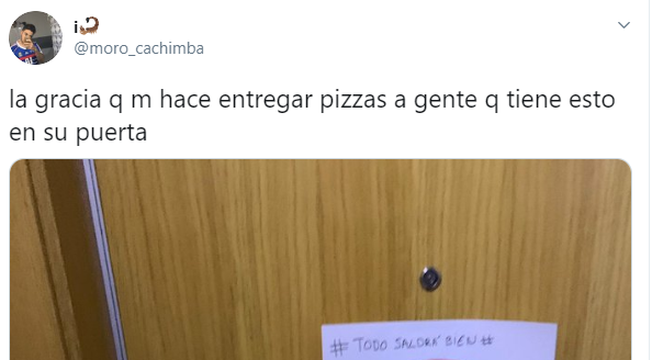 El tuit con el cartel que ha despertado la indignación.