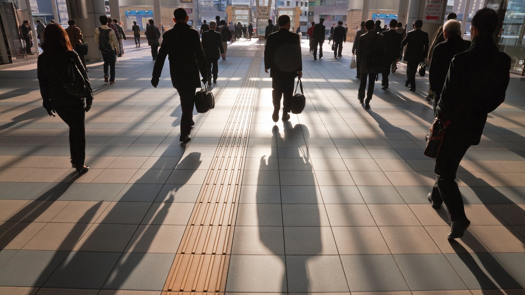 正社員は在宅勤務 派遣は出社は仕方ないのか 派遣の私 今日も会社に行きます ハフポスト 正社員は在宅勤務 派遣は出社は仕方ないのか 派遣の私 今日も会社に行きます ハフポスト