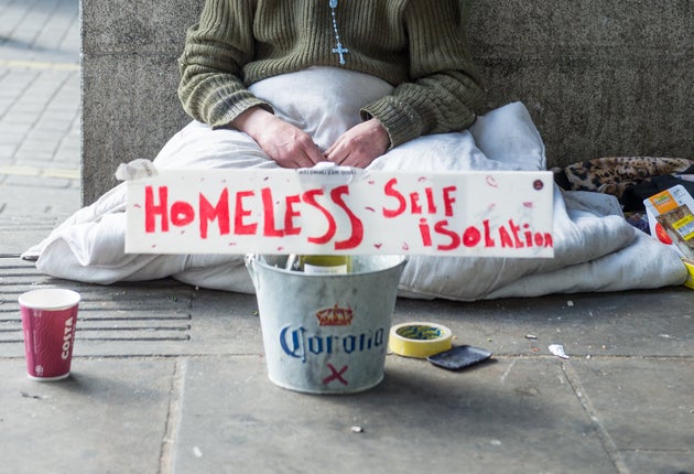 Il Coronavirus Sta Facendo Morire Di Fame I Londinesi E Gli Inglesi Raccolgono 1 Milione Di Sterline L Huffpost