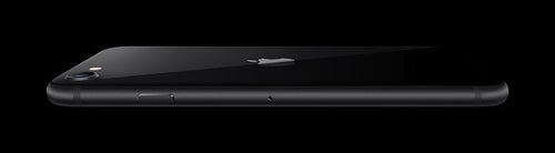 iPhone SE、第2世代は4.5万円から。Appleが正式発表、17日から