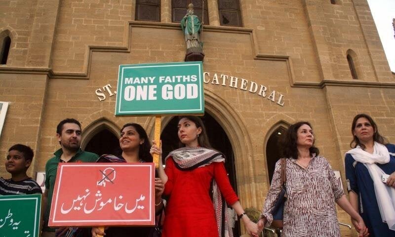 Demonstrators formed a wall around Karachi's Catholic Cathedral last fall during national protests calling for the freedom of minorities to worship in safety. (Pakistan for All)