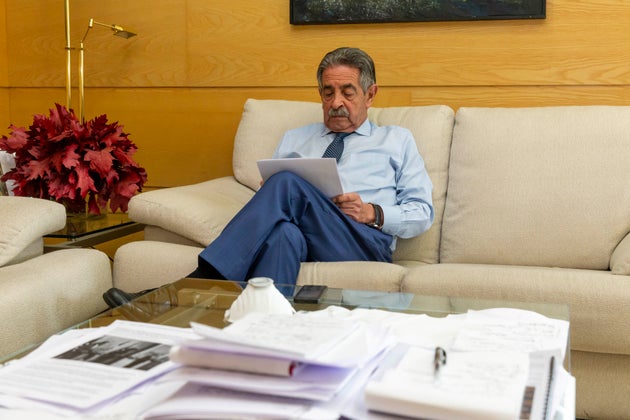 Presidente. Miguel Ángel Revilla. Despacho. 04 ABRIL 2020 © Miguel De la