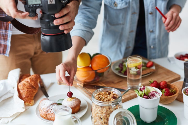 Author Liz Moody told HuffPost that a 10-day photoshoot for the “Healthier Together Cookbook,” cost $40,000.