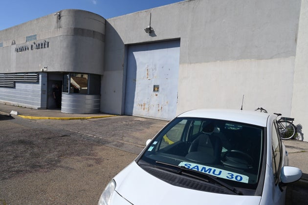 Coronavirus En Prison L Angoisse Des Detenus Et Des Personnels Je L Ai Entendue Et C Est Explosif Le Huffpost