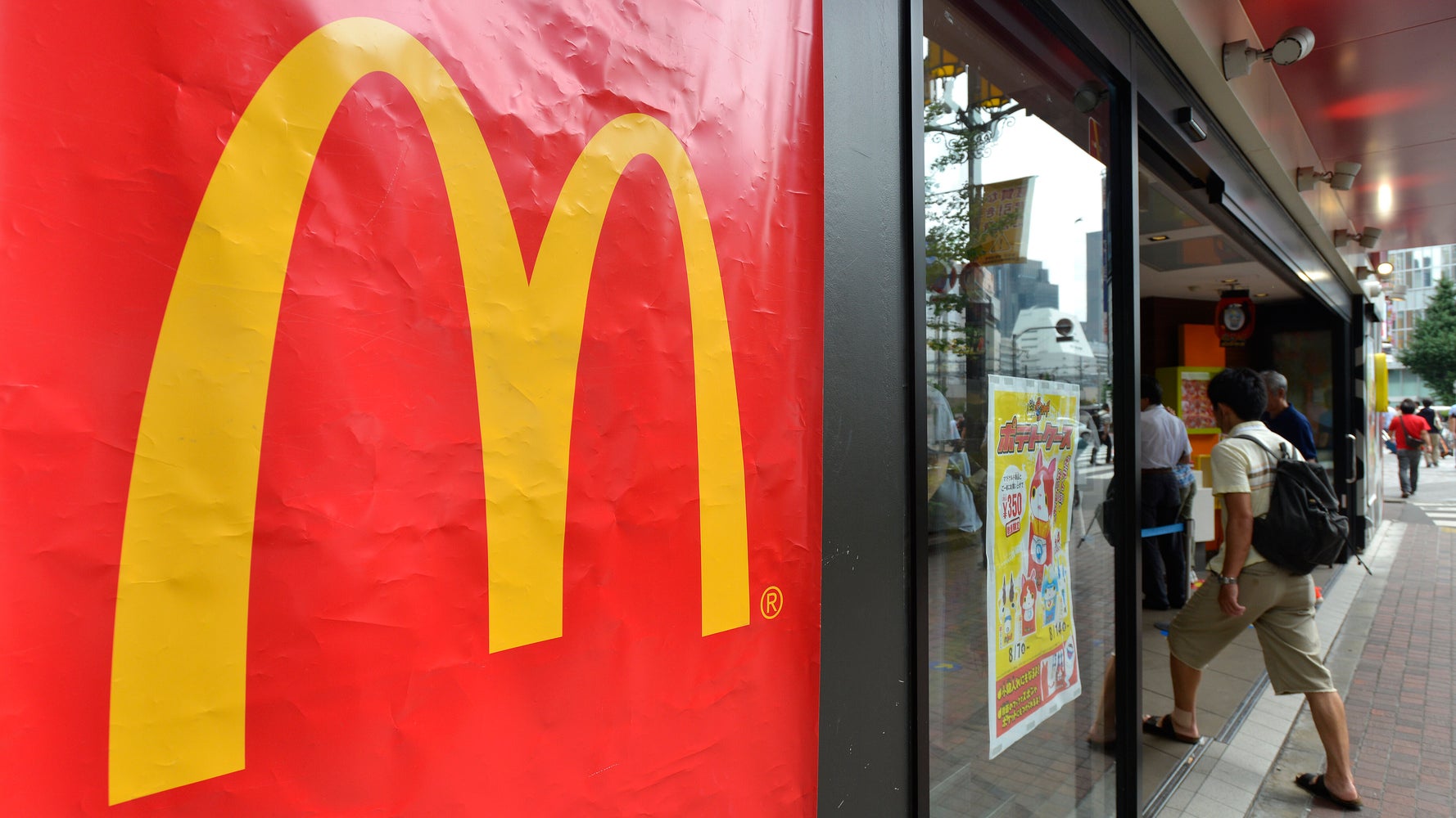 マクドナルド 店内飲食中止に 13都道府県で客席の利用をとりやめ 新型コロナウイルス ハフポスト マクドナルド 店内飲食中止に 13都道府県で客席の利用をとりやめ 新型コロナウイルス ハフポスト
