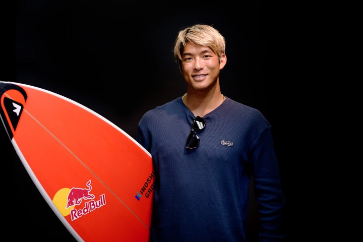 旅 海 サーフィン 神童 五十嵐カノアの選択と 居場所をめぐる物語 ハフポスト 特集 旅 海 サーフィン 神童 五十嵐カノアの選択と 居場所をめぐる物語 ハフポスト 特集