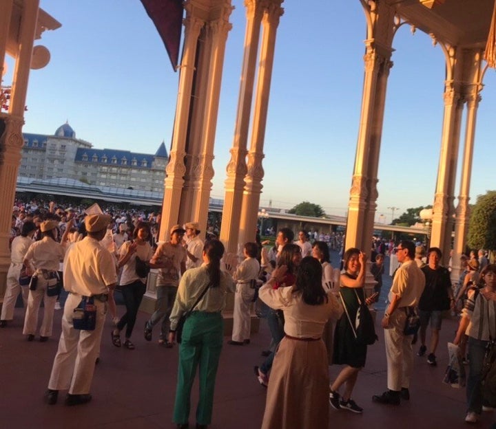 米 ディズニー 従業員10万人解雇で日本のtdrは 臨時休園中の休業補償を5月まで増額 新型コロナ ハフポスト 米 ディズニー 従業員10万人解雇で日本のtdrは 臨時休園中の休業補償を5月まで増額 新型コロナ ハフポスト