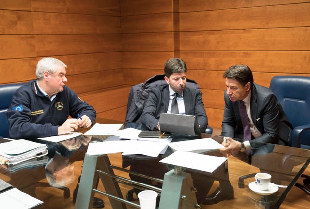 "Piano Italia segreto, per non spaventare gli italiani. Rischiavamo 800 mila morti”