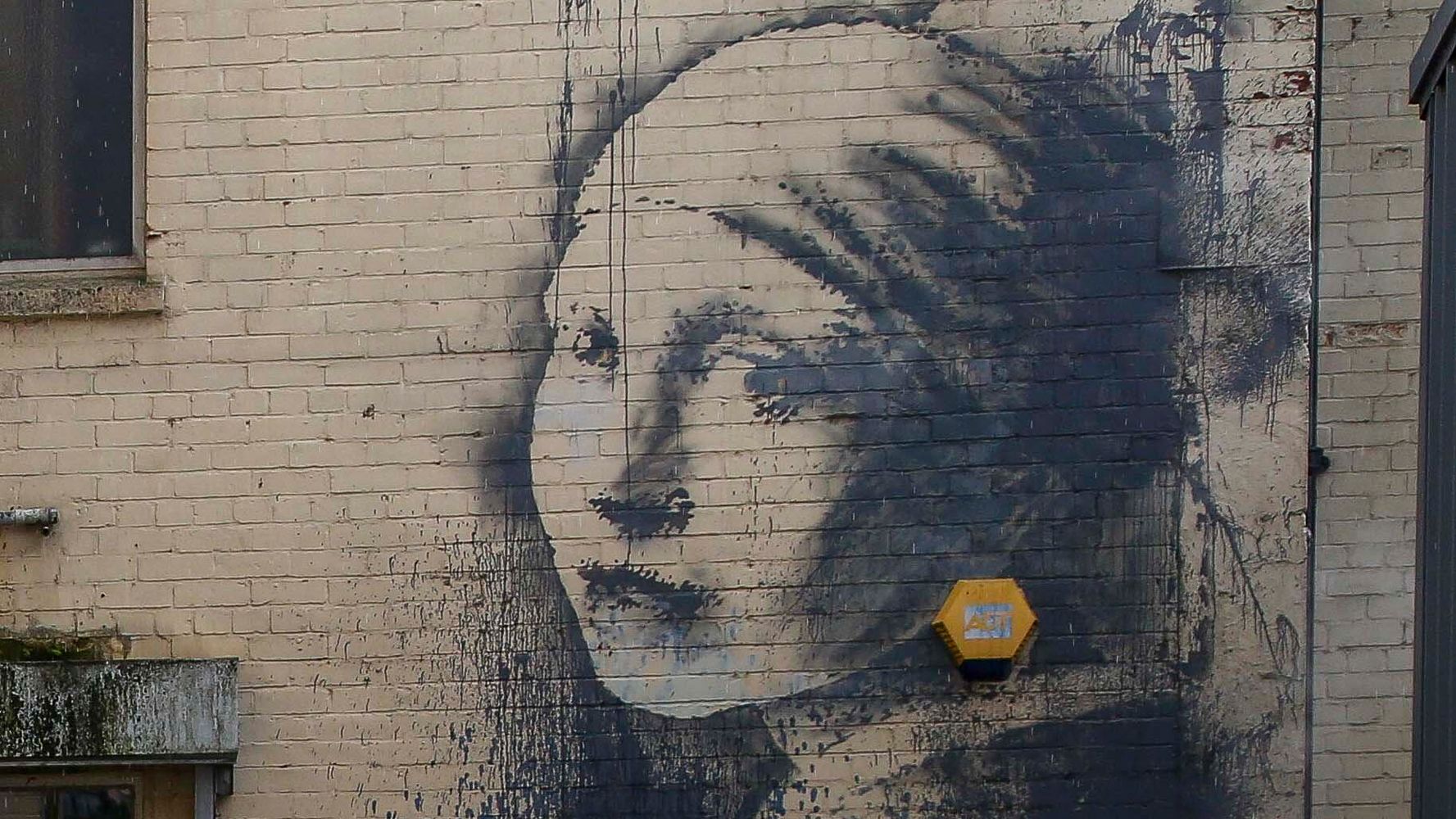 Iconic Banksy Mural Gets Coronavirus-Themed Makeover | HuffPost ...