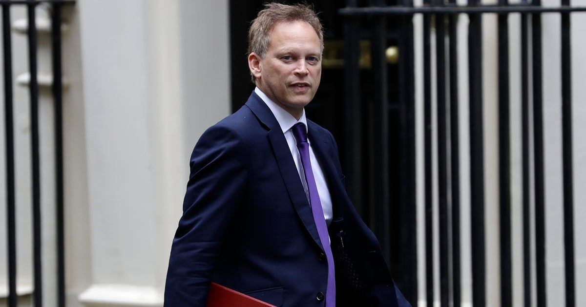 Donald Trump Ridiculed By Deputy Chief Medical Officer Over Bleach ...