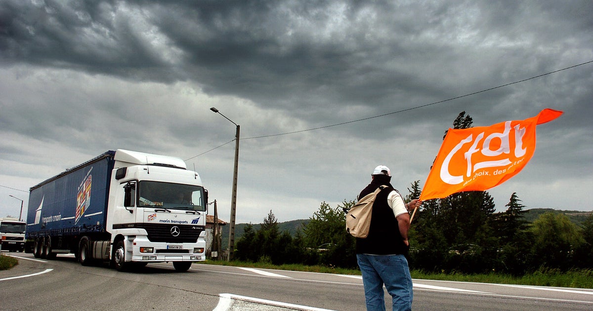 Coronavirus Les Routiers En Deuil Appeles Au Debrayage Le
