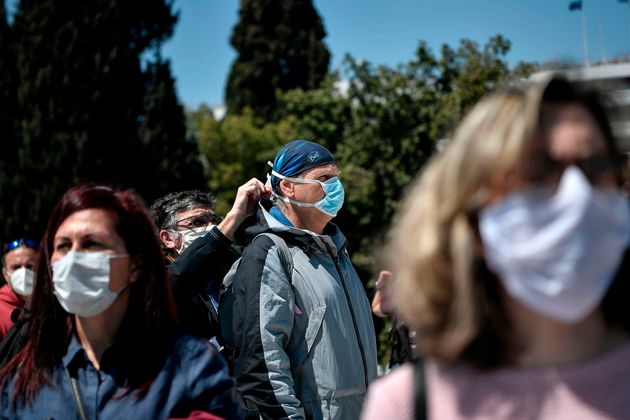 Στους 136 οι νεκροί στην Ελλάδα, 17 νέα κρούσματα - Τσιόδρας: «Μάσκα