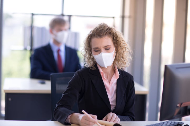 What your company should do if you're exposed to the coronavirus at work isn't always what happens. 