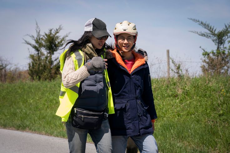 Writer-director Alice Wu (left) with Leah Lewis on the set of "The Half of It."
