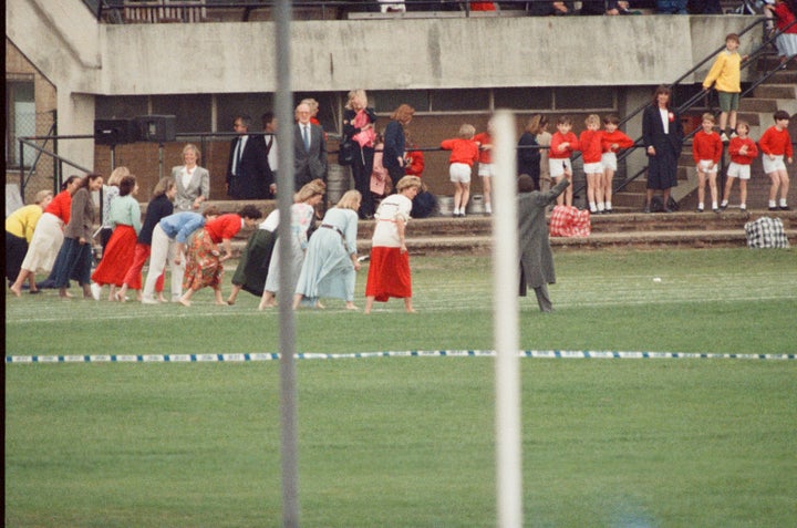 Princess Diana prepares to run in the annual race in June 1990.&nbsp