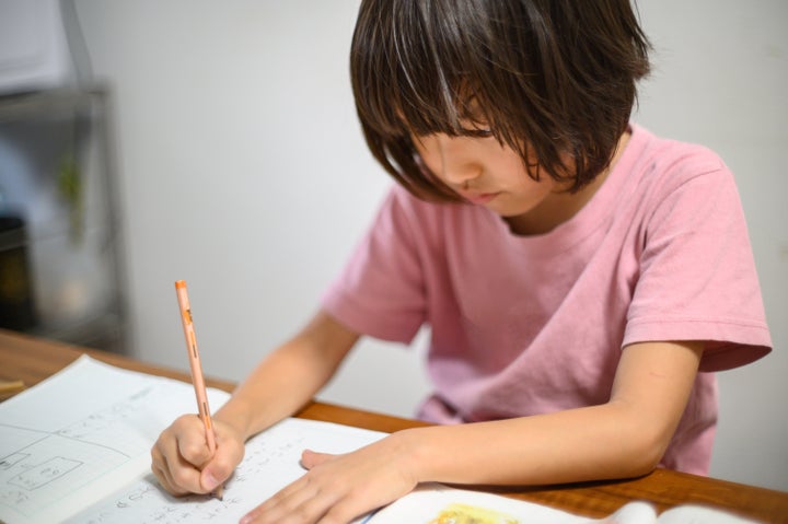 小学生におすすめのドリルは 楽しく学べる 人気のドリル5選 ハフポスト 小学生におすすめのドリルは 楽しく学べる 人気のドリル5選 ハフポスト