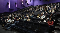 Los teatros y cines reabrirán en la fase 2 con butaca preasignada y limitación de