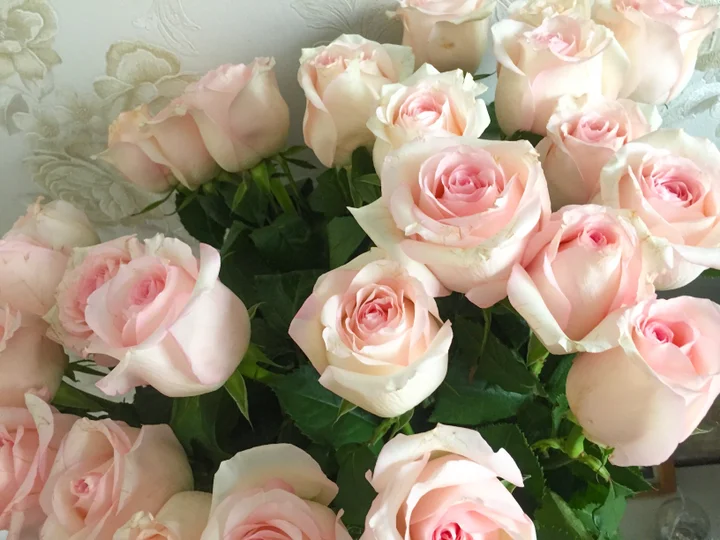 Is It Safe To Send Flowers For Mother S Day Amid Coronavirus Huffpost Life