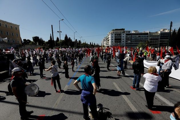 Πλήθος κόσμου αλλά...