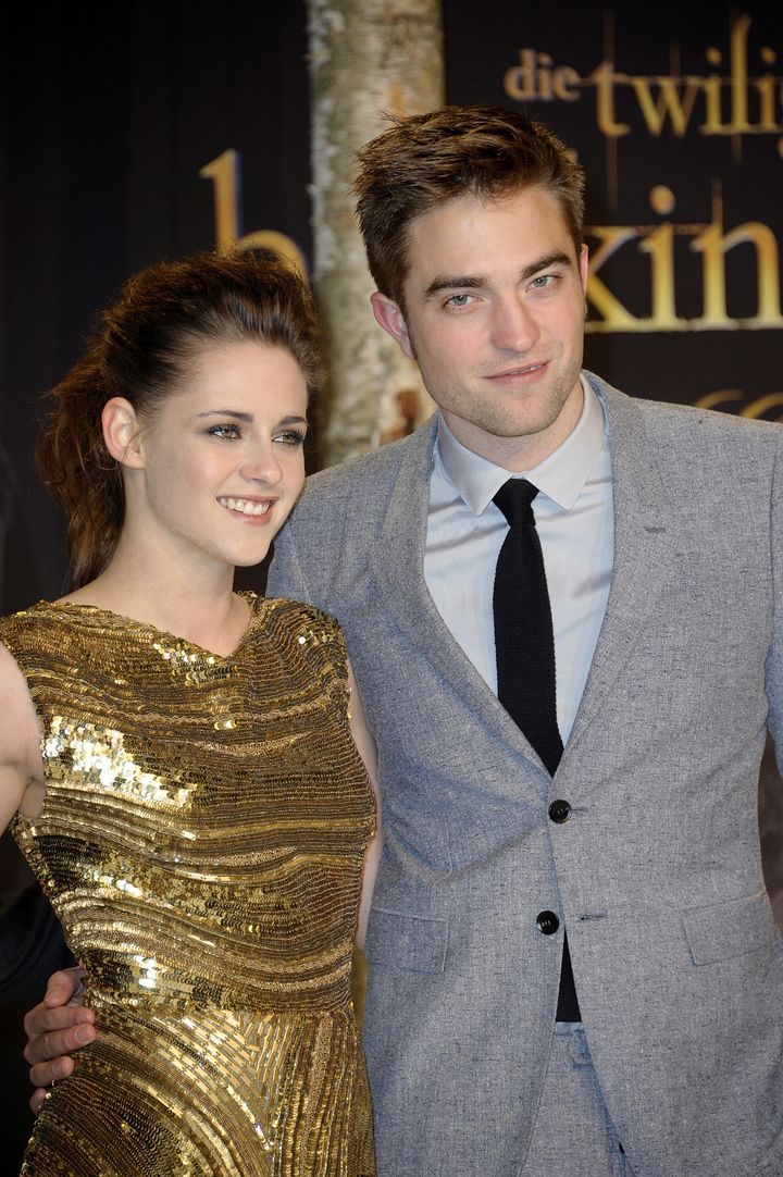  Kristen Stewart and Robert Pattinson attend the 'Twilight Saga: Breaking Dawn Part 2' premiere in 2012. 
