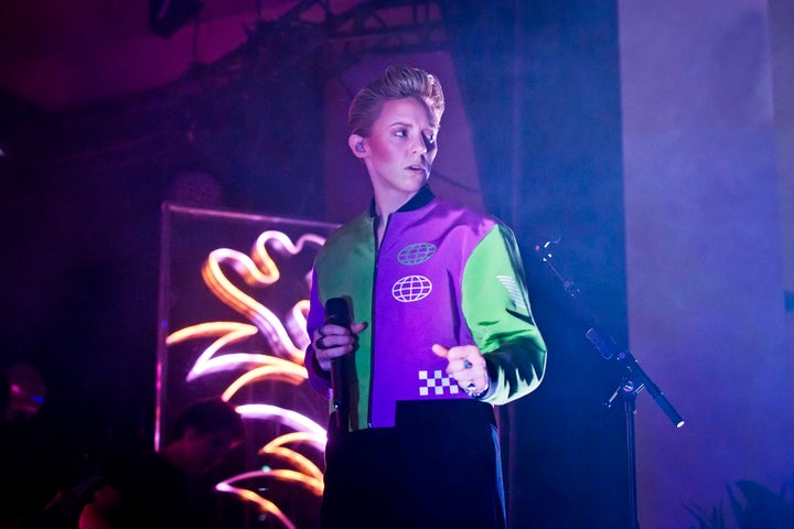 Elly performing in Berlin earlier this year