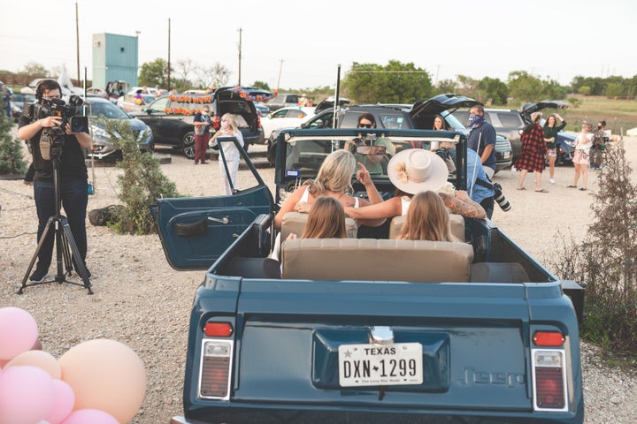 The couple rented an old-school Jeepster for the big occasion.