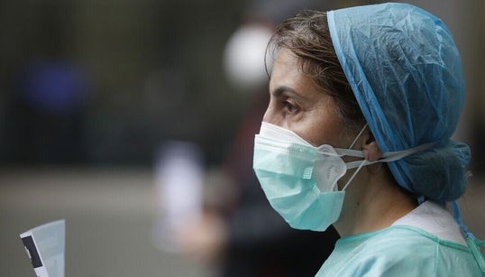 Ligera subida: 185 fallecidos en las últimas 24