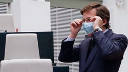 Almeida estudia llevar “barras a la calle” para bares sin terraza en fase