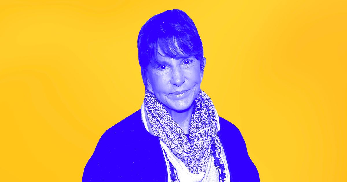 Mercedes Ruehl Stole Scenes And Won An Oscar. Then Hollywood Decided She Was 'Too Old.'